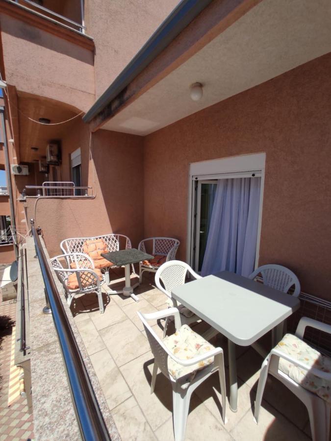 Apartmani Andrijana Ulcinj Esterno foto