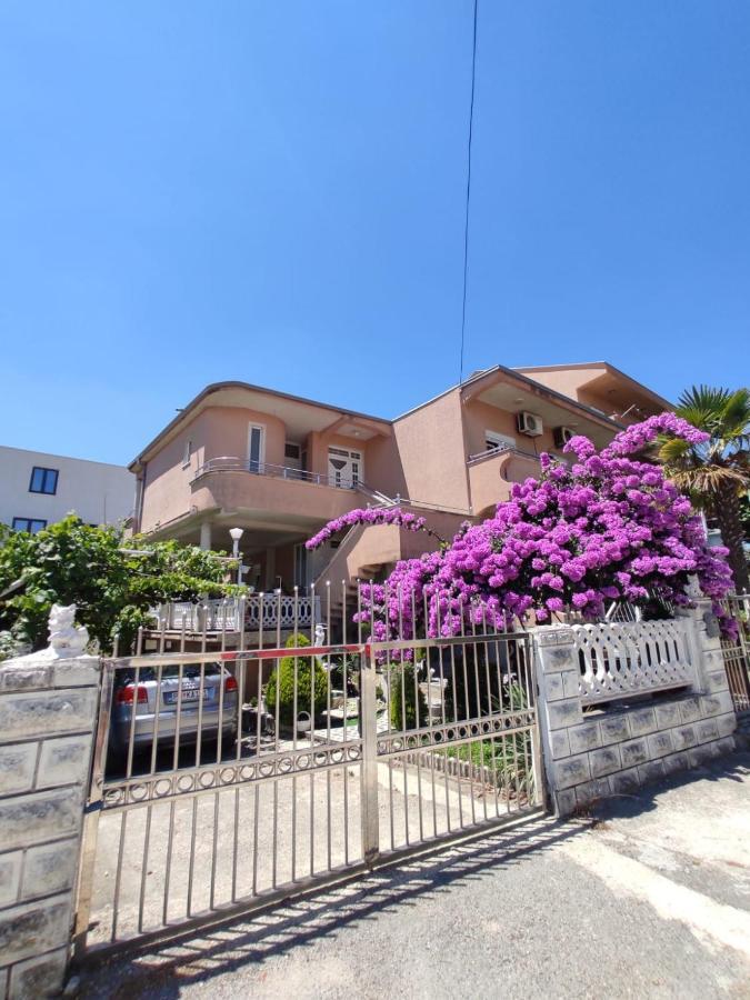 Apartmani Andrijana Ulcinj Esterno foto