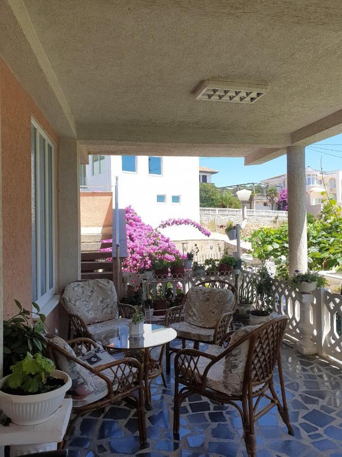 Apartmani Andrijana Ulcinj Esterno foto