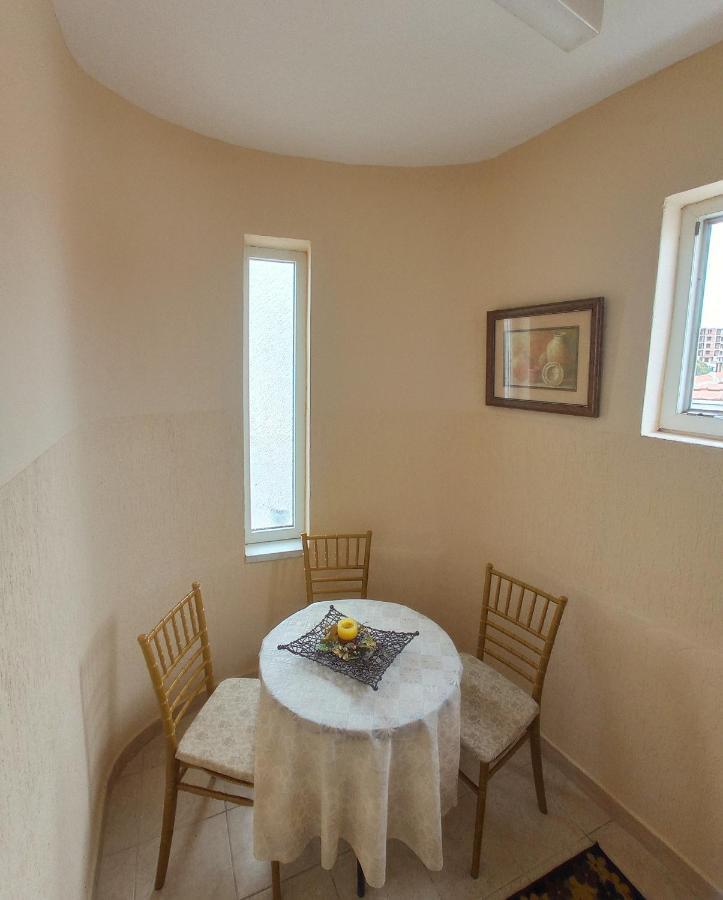 Apartmani Andrijana Ulcinj Esterno foto
