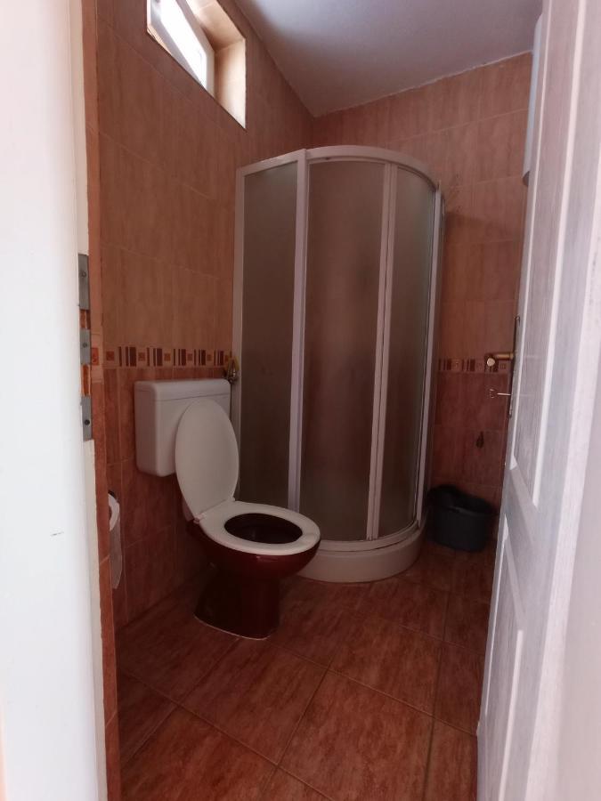 Apartmani Andrijana Ulcinj Esterno foto